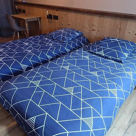 Chambre Les Etoiles De Bevy Septmoncel-Les-Molunes Værelse billede